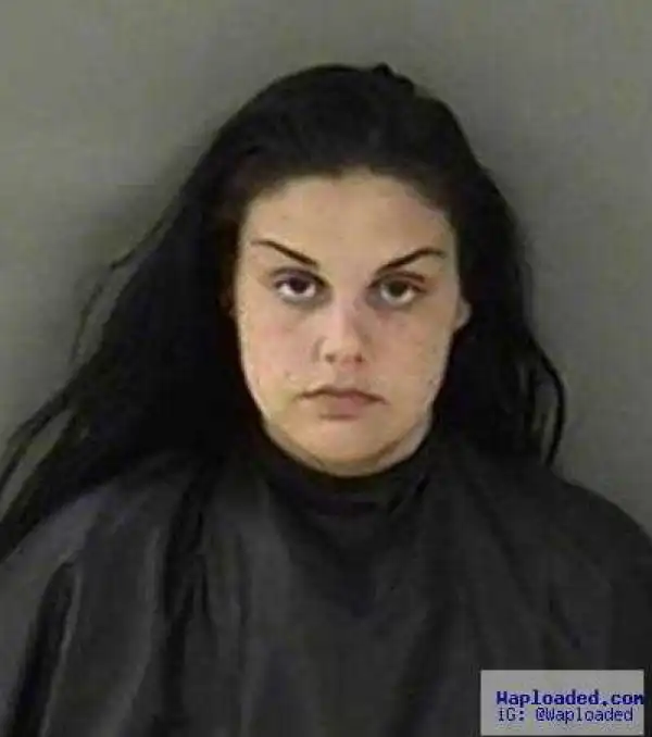 Omg! Woman Caught Hiding Cocaine Crack Pipe in Her V*gina (Photo)